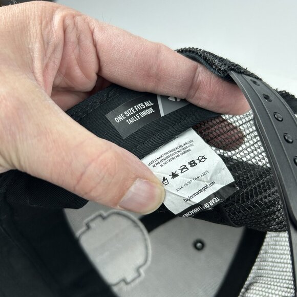 TaylorMade Golf Co Carlsbad California Red Bear Snapback Trucker Hat Cap - Picture 5 of 8